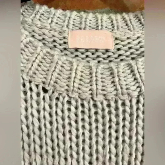 Farrow Gray Fringe Sweater Size‎ S/M - Picture 4 of 7